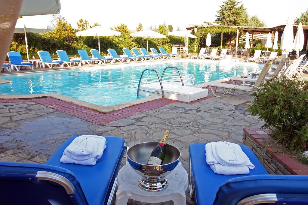 Hotel Galaxy Krepeni المظهر الخارجي الصورة